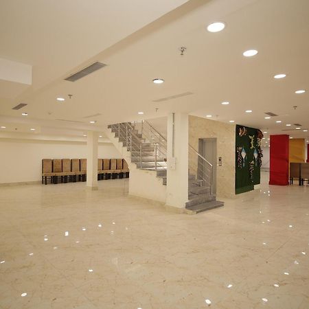 Hotel The Anvi Residency Sector 122 Noida Exterior foto