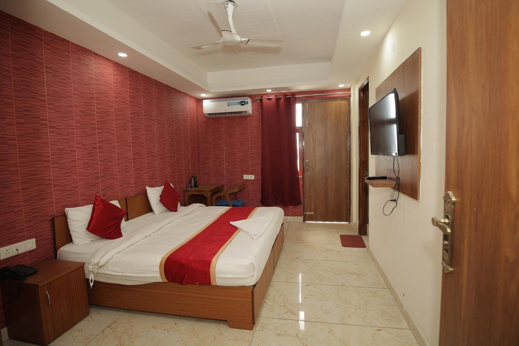 Hotel The Anvi Residency Sector 122 Noida Exterior foto